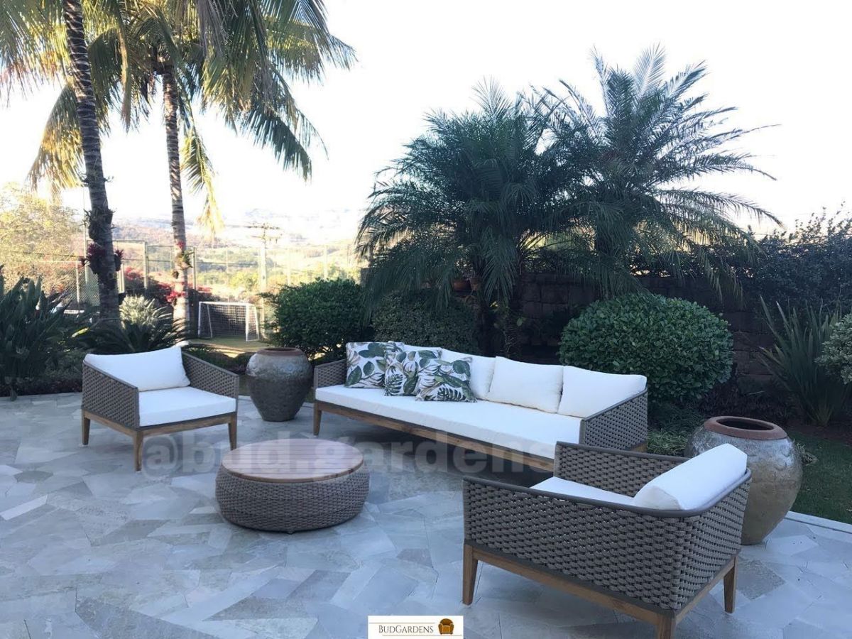 Bud Gardens Sofá Niterói